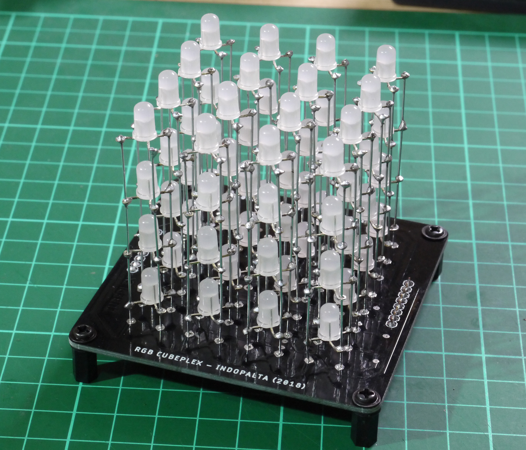 12_Pilars_and_PCB03