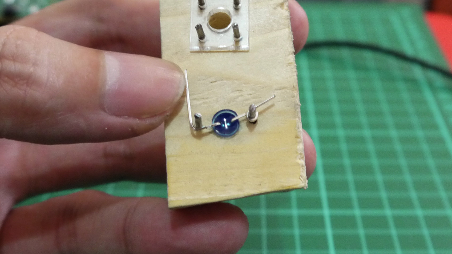 Loop only the Cathode, Bend the Anode